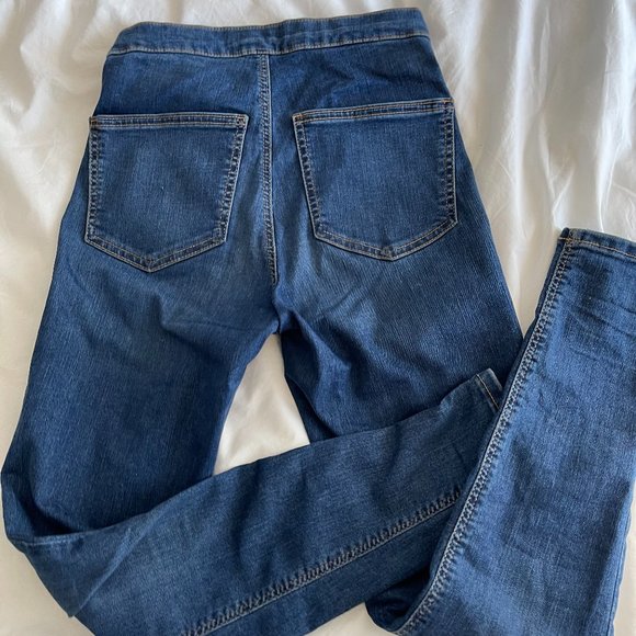 Jeans - Picture 3 of 4